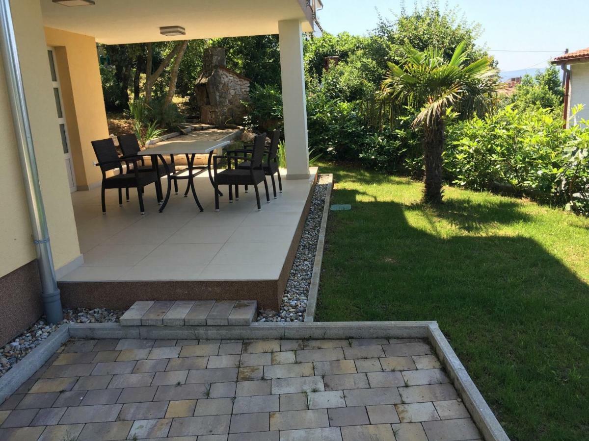 Villa Rudy Holiday Home Njivice Exteriér fotografie